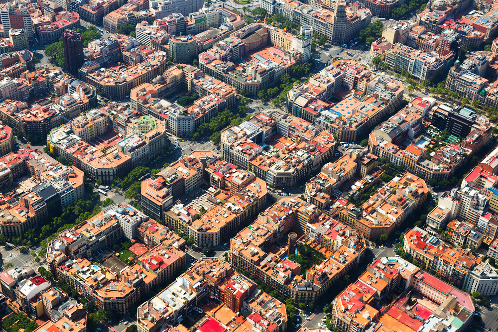 ¿Buscas piso en Barcelona? Estos son los barrios más buscados (y por qué enamoran)