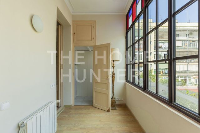 98 sqm flat for sale in Barcelona