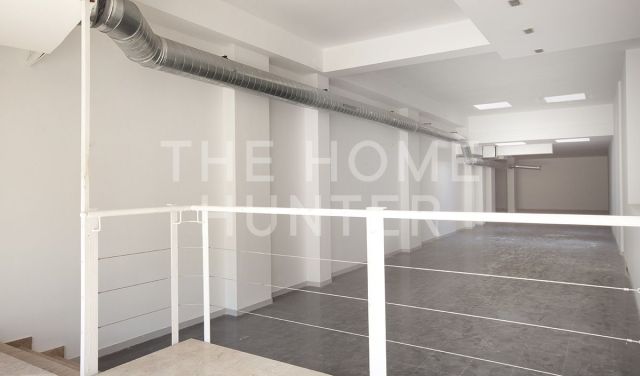 Esteve Terrades / Vallcarca