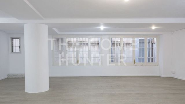 72 sqm office for rent in Barcelona