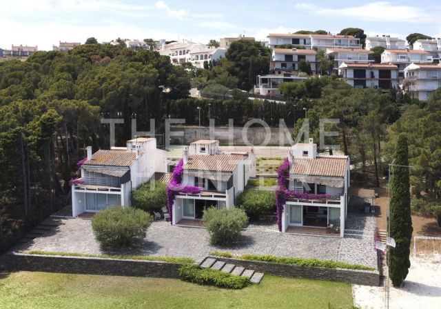 House for sale in Llançà