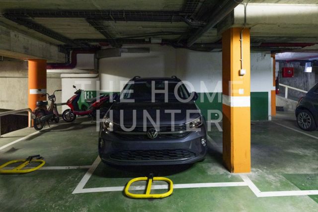 20 sqm parking for sale in Barcelona
