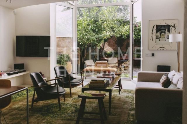 196 sqm flat for sale in Barcelona