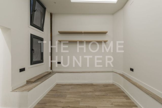 MONTANYANS / CIUTAT VELLA