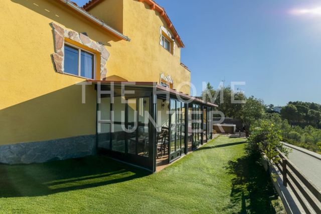 MAS DE MONTOBRA / OLIVELLA