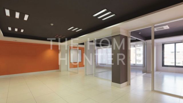 AV MADRID / LES CORTS