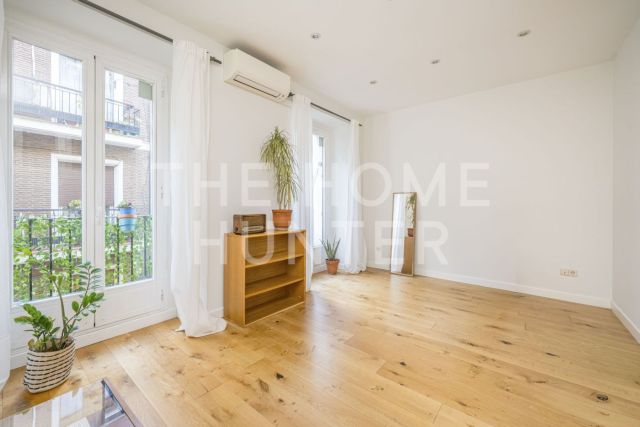 DOS HERMANAS / LAVAPIÉS