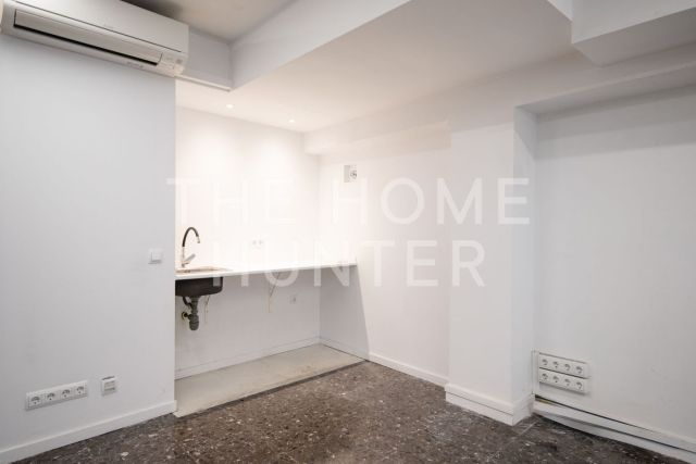 106 sqm commercial for rent in Barcelona