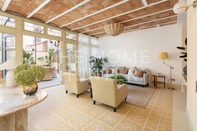 219 sqm flat for sale in Barcelona