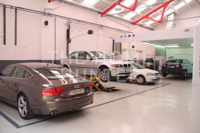 CL TENOR MASINI / AV. DE MADRID