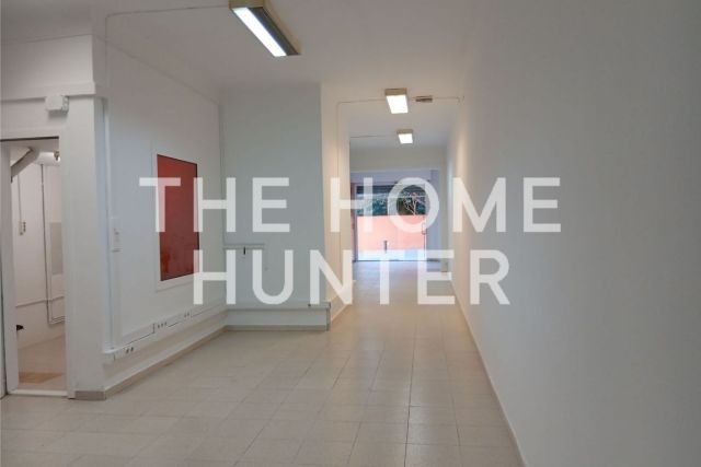 143 sqm commercial for rent in Esplugues de Llobregat