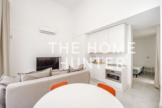 100 sqm flat for sale in Madrid