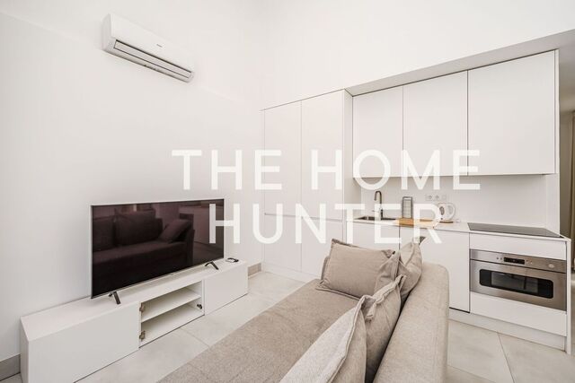 100 sqm flat for sale in Madrid