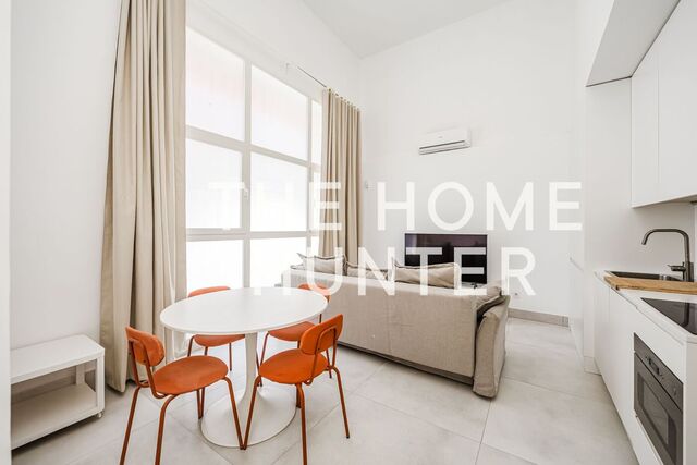 100 sqm flat for sale in Madrid