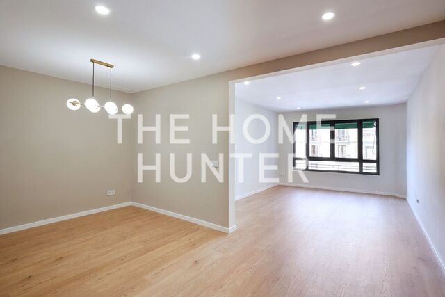 148 sqm flat for sale in Barcelona