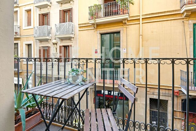 94 sqm flat for sale in Barcelona